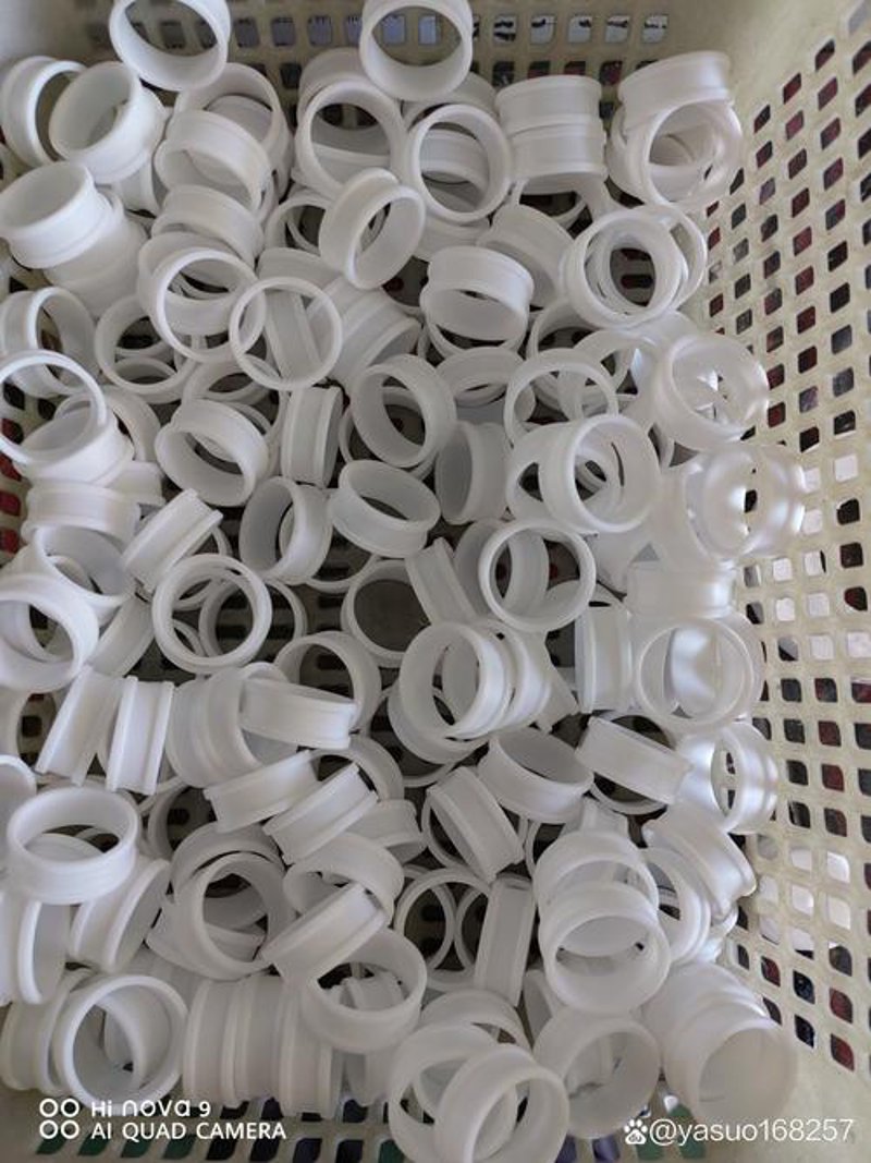 塑料件定制：行业趋势与市场机遇